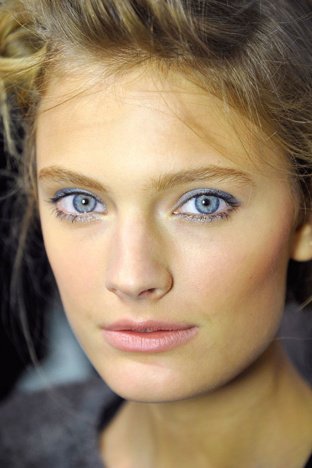 makeup-ideas-for-blue-eyes-fashionsy