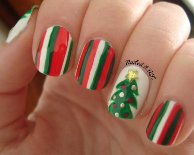 20 Cute Christmas Nail Ideas - fashionsy.com
