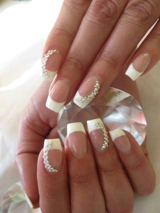 19 Gorgeous Bridal Nail Ideas - fashionsy.com