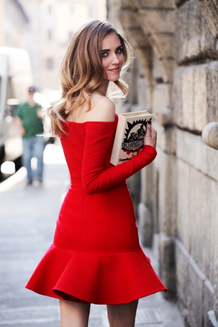 Девушка Красное Платье Короткое