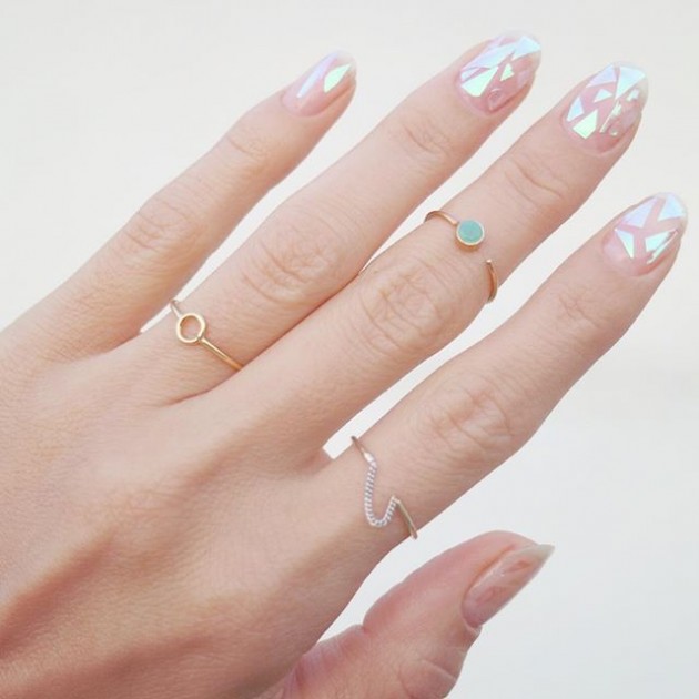 The Latest Nail Art Trend: Shattered-Glass Nails ...