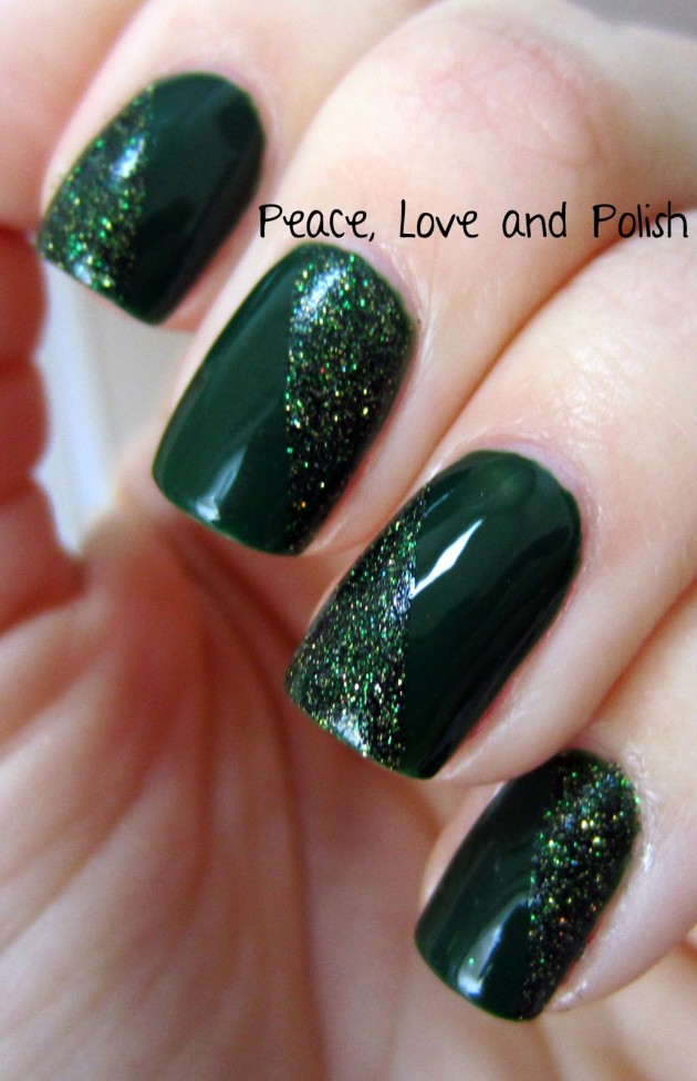 15 Emerald Green Nail Designs You Can Copy - fashionsy.com