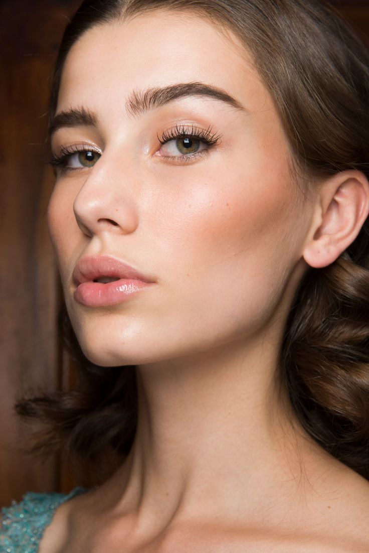 Morning Makeup Routine:How To Look Your Best When In A Hurry