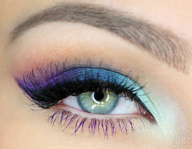 Add Some Colored Mascara To Your Eyes
