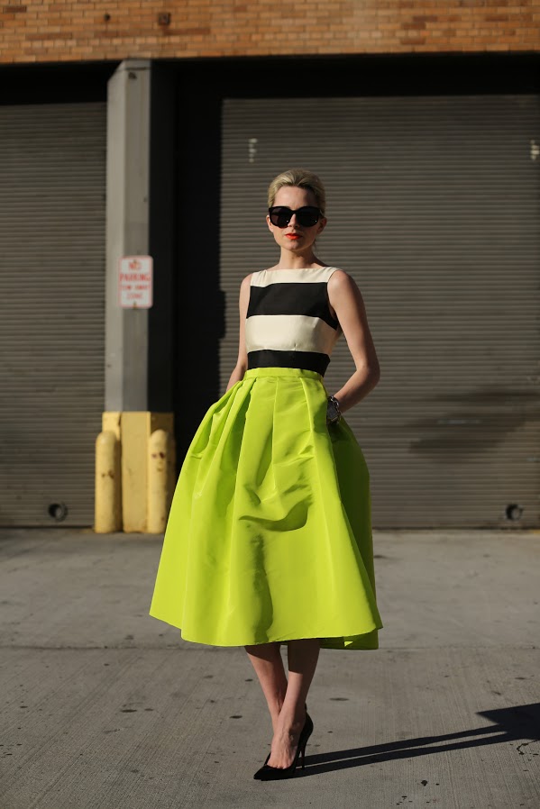 16 Outfit Ideas With A Midi Skirt