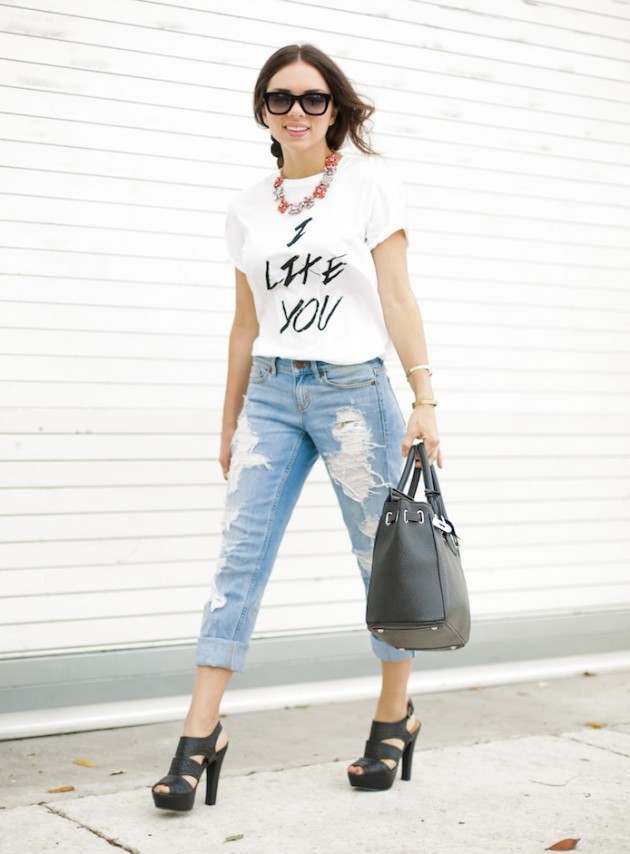 Trendy Outfit Combinations With Distressed Jeans - fashionsy.com