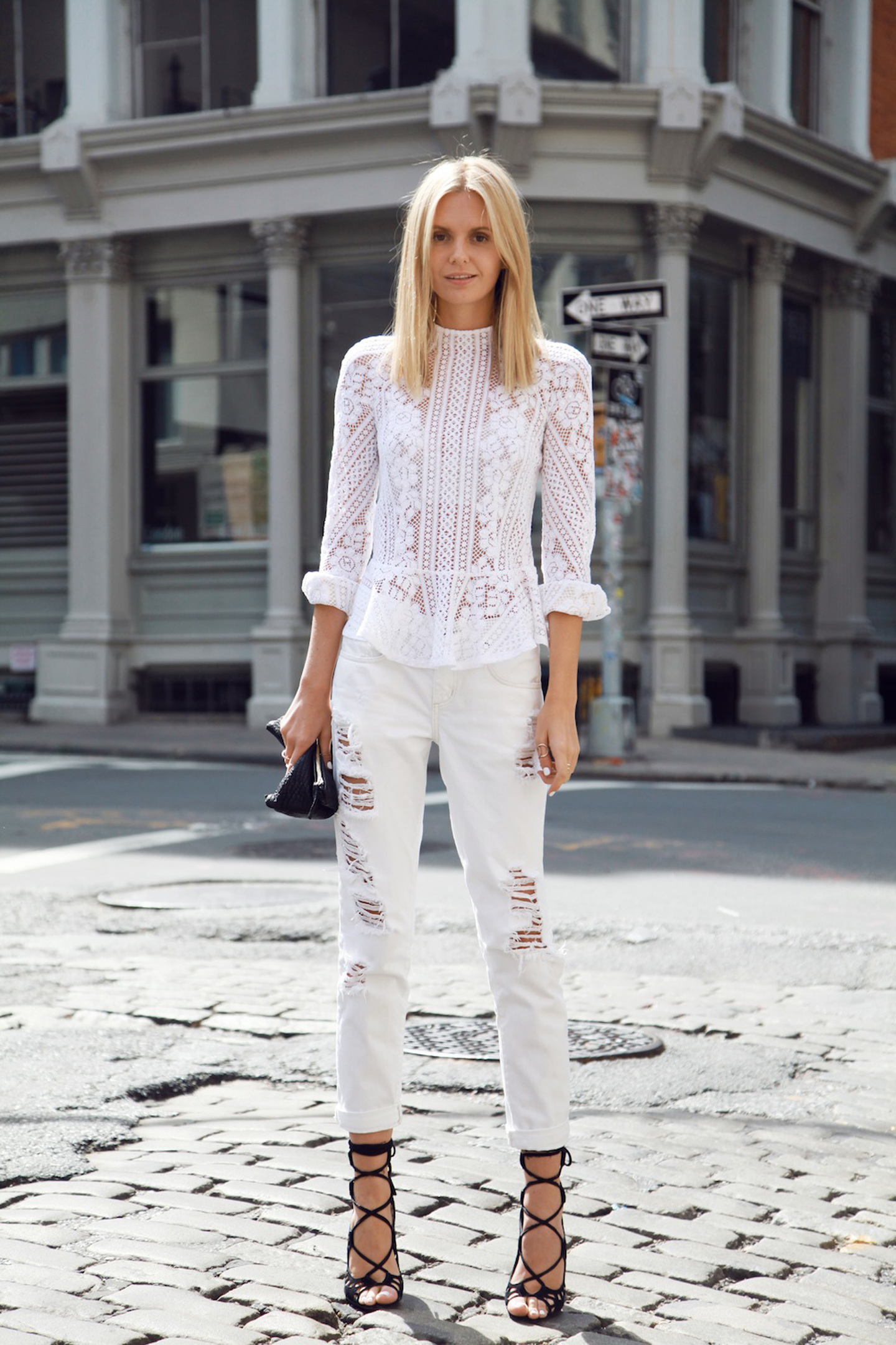 Lace It Up: Use Lace For Your Daily Combination