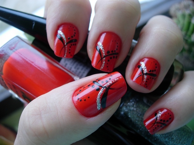 15 Interesting Red Nail Designs