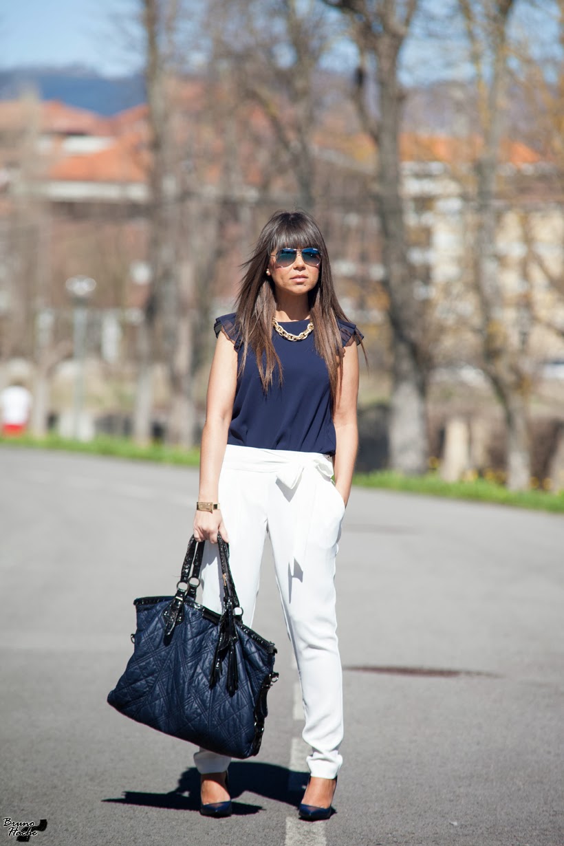 Trendy Summer Looks With White Pants - fashionsy.com