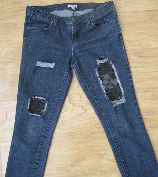 10 DIY Ways to Revamp Your Old Jeans