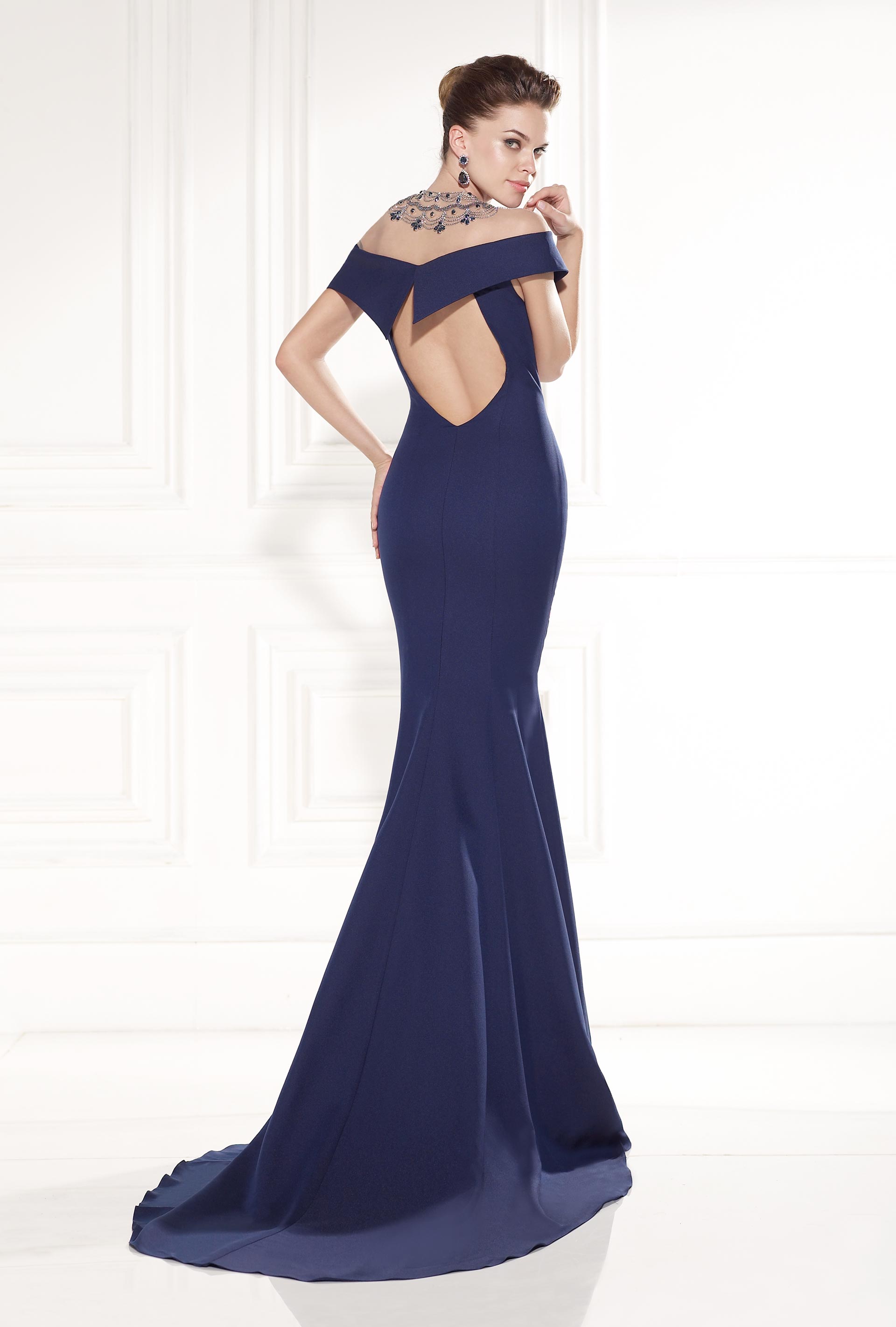Evening Dresses by Turkish Designer Tarik Ediz - fashionsy.com