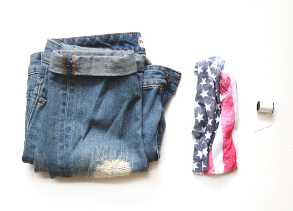 10 DIY Ways to Revamp Your Old Jeans