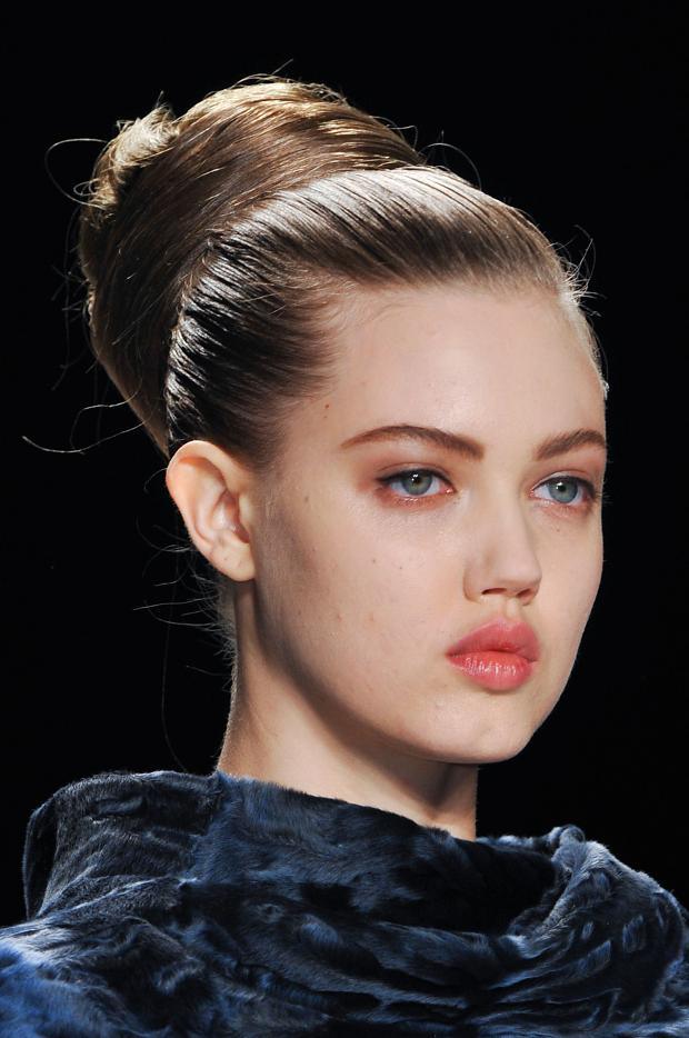 Perfectly imperfect ballerina bun for Fall 2014