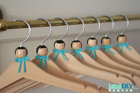 Lovely DIY Hanger Ideas