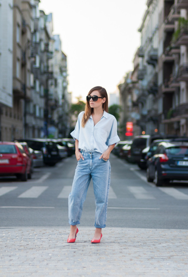 baggy jeans with heels