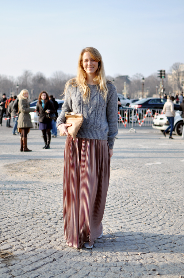 How to Wear Pleated Skirts This Fall