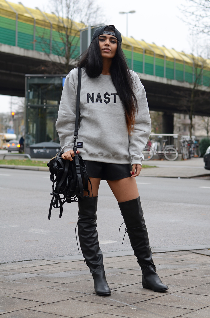 Fall Outfit Ideas With Over The Knee Boots