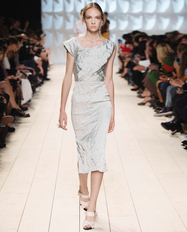 Nina Ricci Spring-Summer 2015 Ready-To-Wear - fashionsy.com