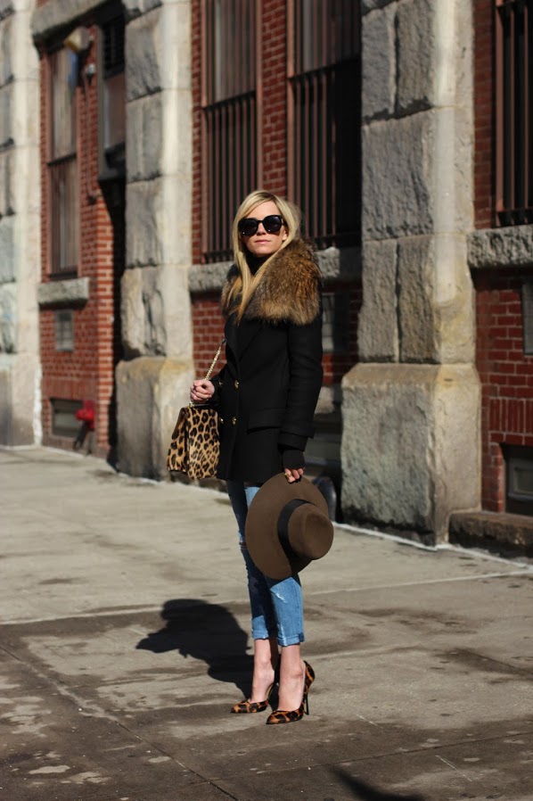 How To Wear Leopard Print In Fall