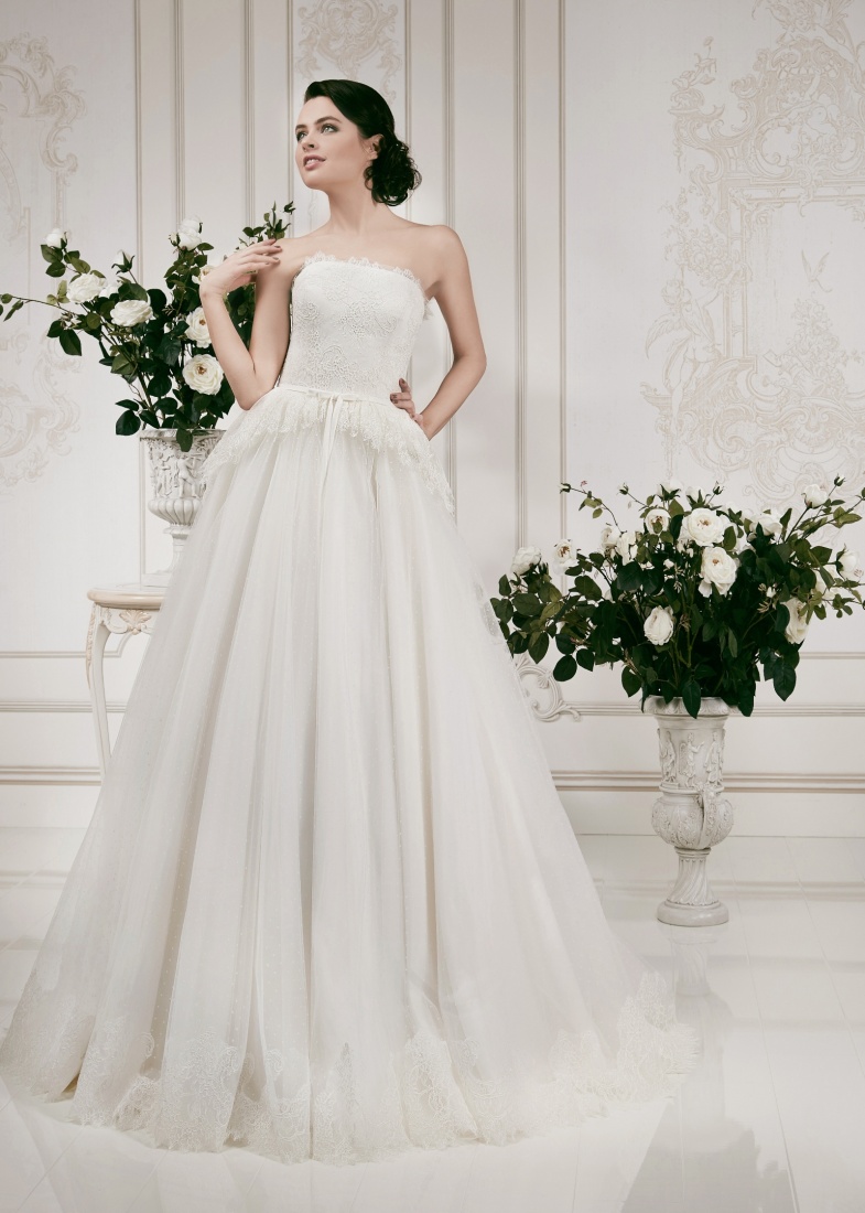 Lovely Bridal Collection by Daria Karlozi - fashionsy.com