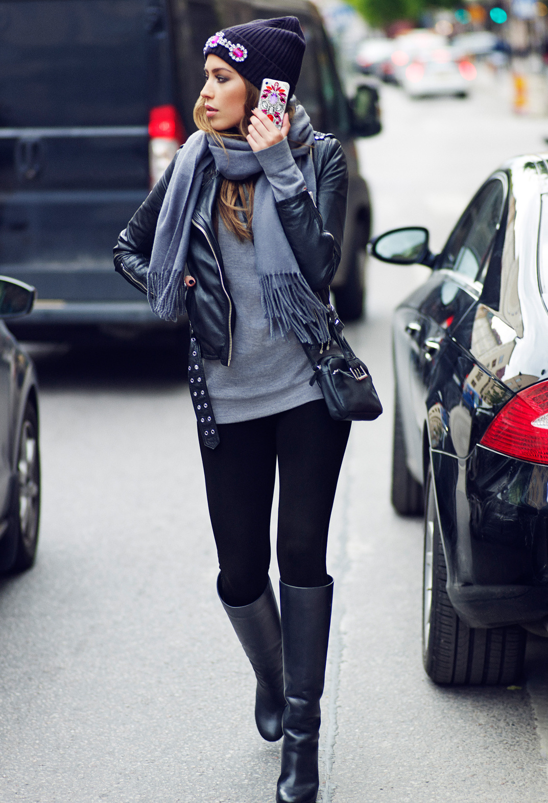 How To Wear Leggings And Not Look Like Youre Going To The Gym?