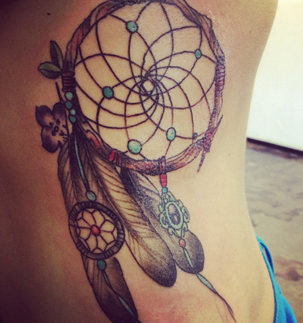 17 Amazing Dreamcatcher Tattoos 