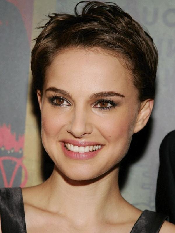 15 Cute Pixie Hairstyles For Women