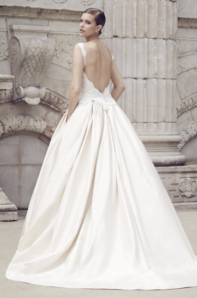 Paloma Blanca Spring 2015 Bridal Collection - fashionsy.com