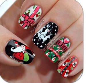 Great Mismatched Christmas Nail Designs - fashionsy.com