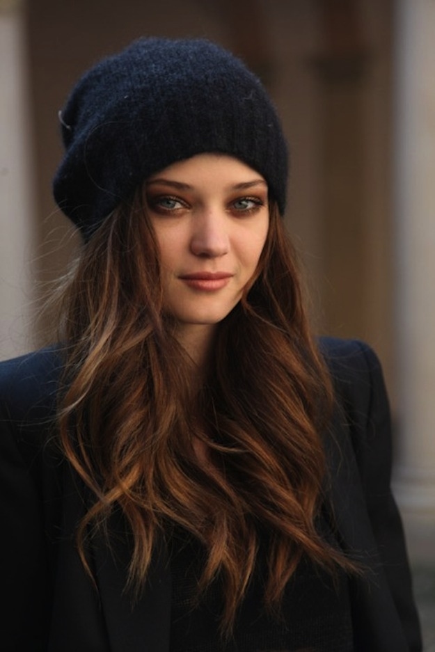 Hairstyles With Hats To Copy This Winter