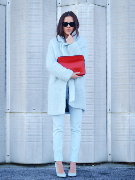 What To Wear To Work: 15 Stylish Winter Office Looks
