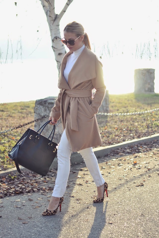 Winter White   Street Style Looks With White Jeans for Winter