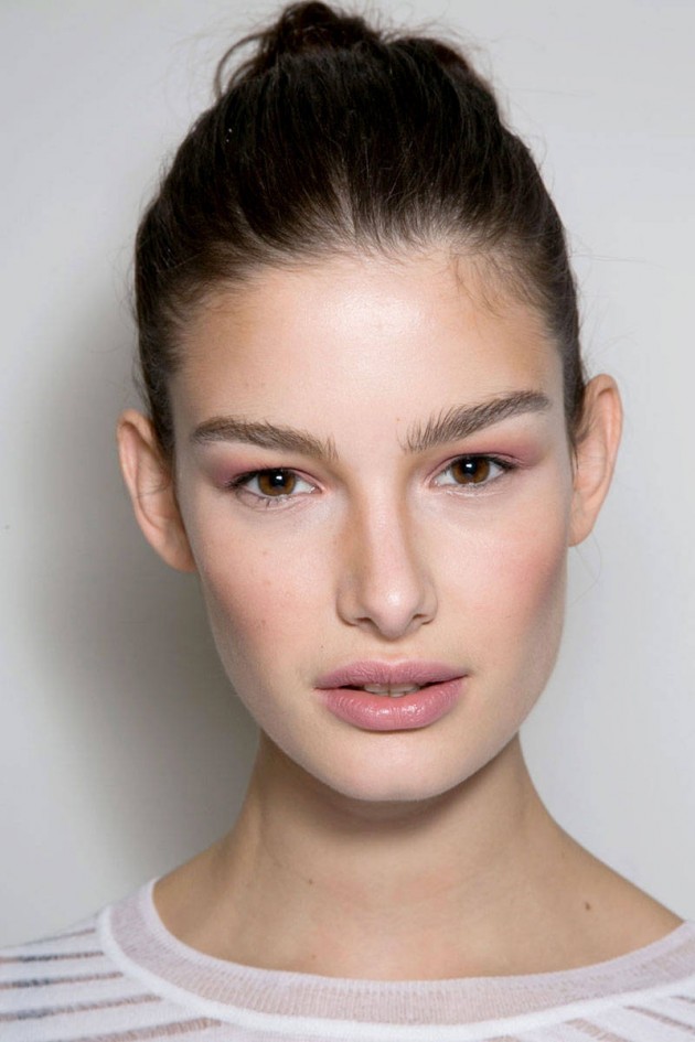 Spring Makeup Trends That You Should Follow
