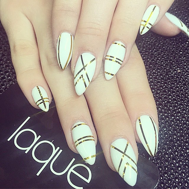 19 Spring Nail Art Ideas to Spruce Up Your Palms - fashionsy.com