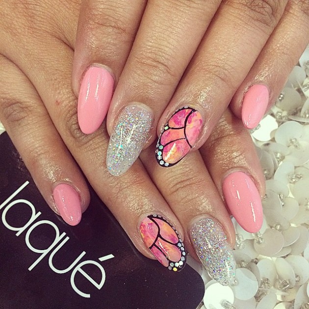 19 Spring Nail Art Ideas to Spruce Up Your Palms