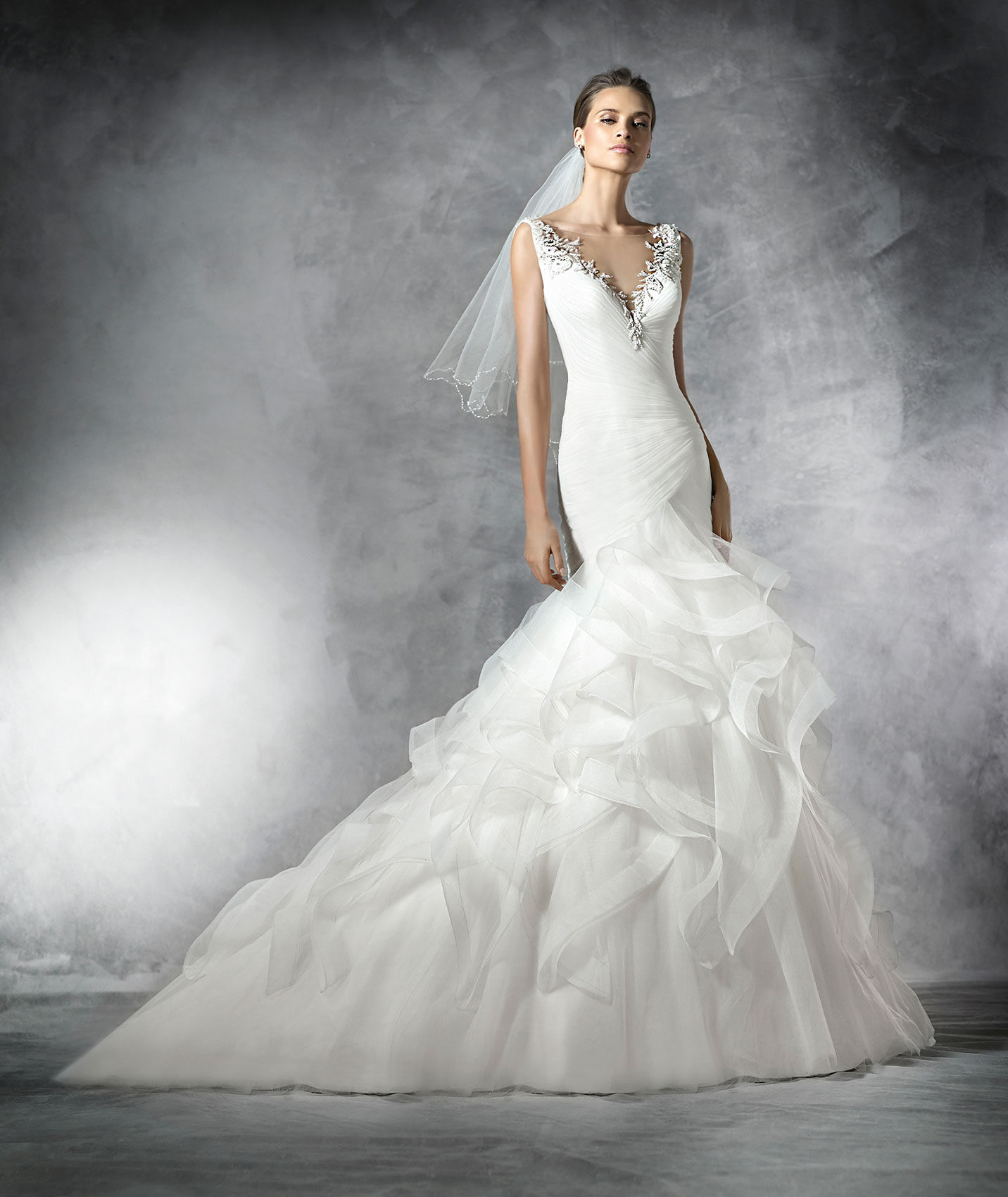 PRONOVIAS - Spring 2016 Bridal Collection - fashionsy.com