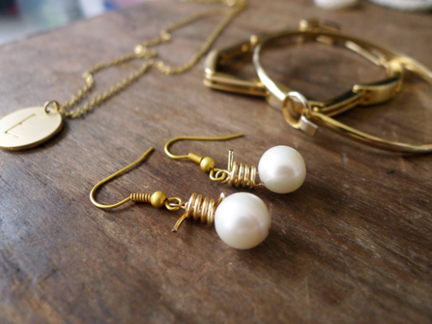 18 Creative DIY Pearl Accessories