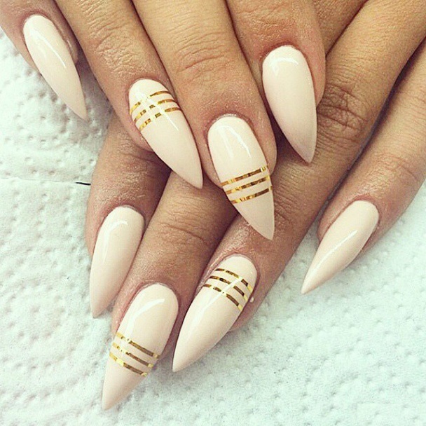 Magnificent Stiletto Nail Designs That You Are Going To Love