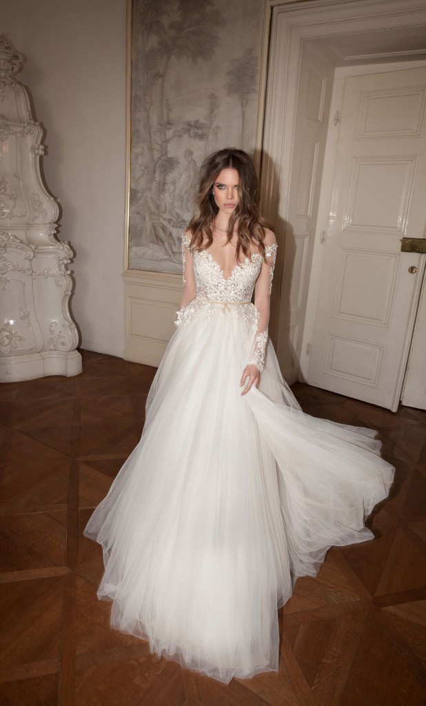 Berta Bridal Fall/Winter 2015 Wedding Dresses