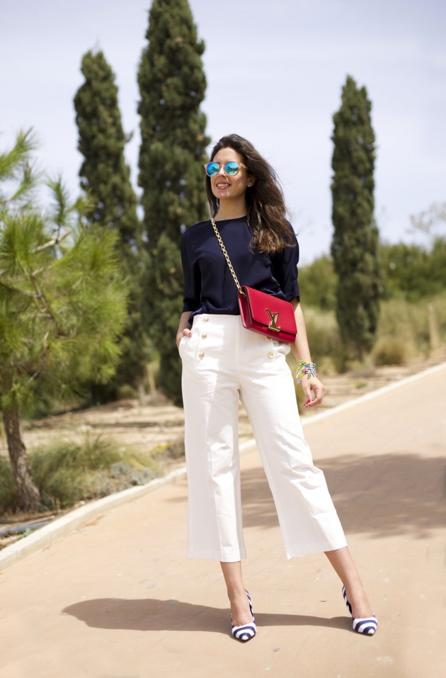 Style Guide: How to Wear White Pants This Summer?
