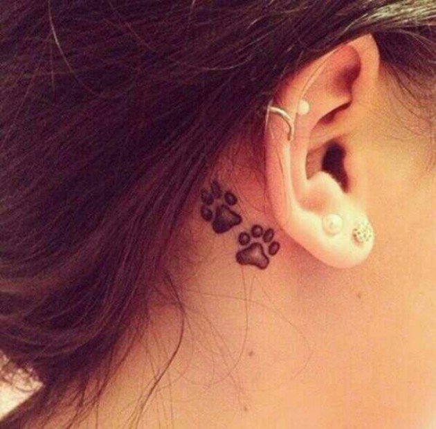 17 Cool Behind The Ear Tattoos