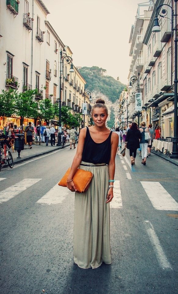 Awesome Street Style Looks Featuring Skirts