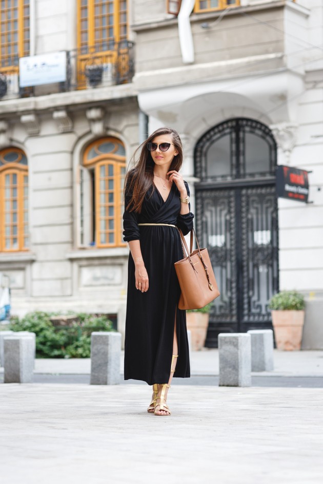How To Wear All Black In The Summer