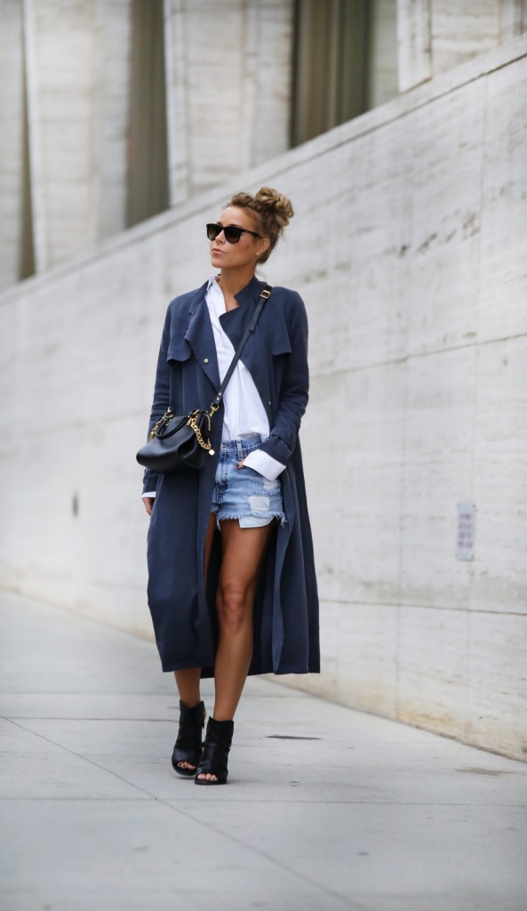 Style Guide: Ways to Style Your Trench Coat This Fall