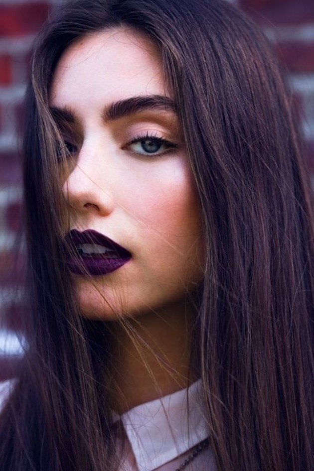 How To Wear Dark Purple Lipstick Like A Pro