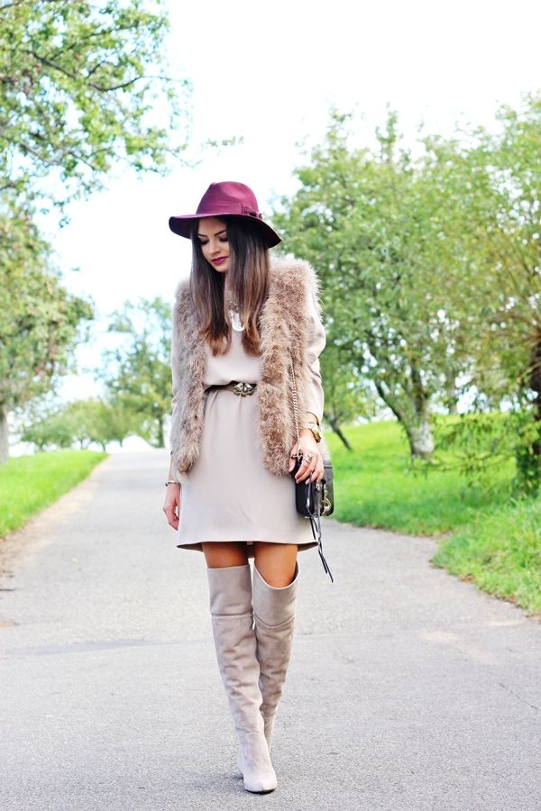 15 Stylish Outfit Looks With Faux Fur Vest You Can Copy