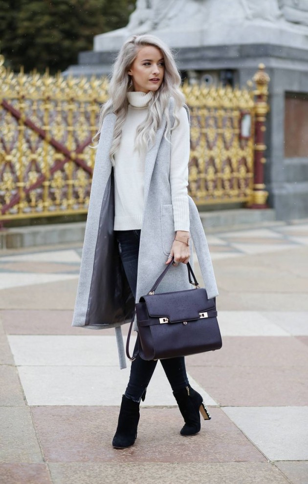 Sleeveless Coat Is The Best Fashion Staple For Fall Layering