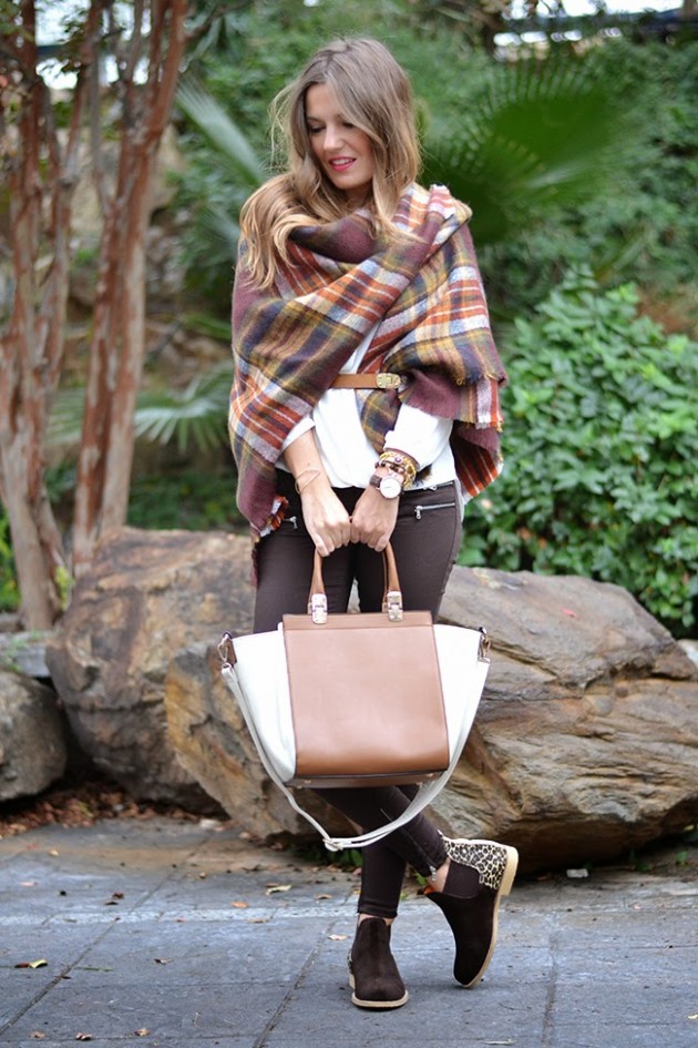 How To Style Your Plaid Blanket Scarf This Fall