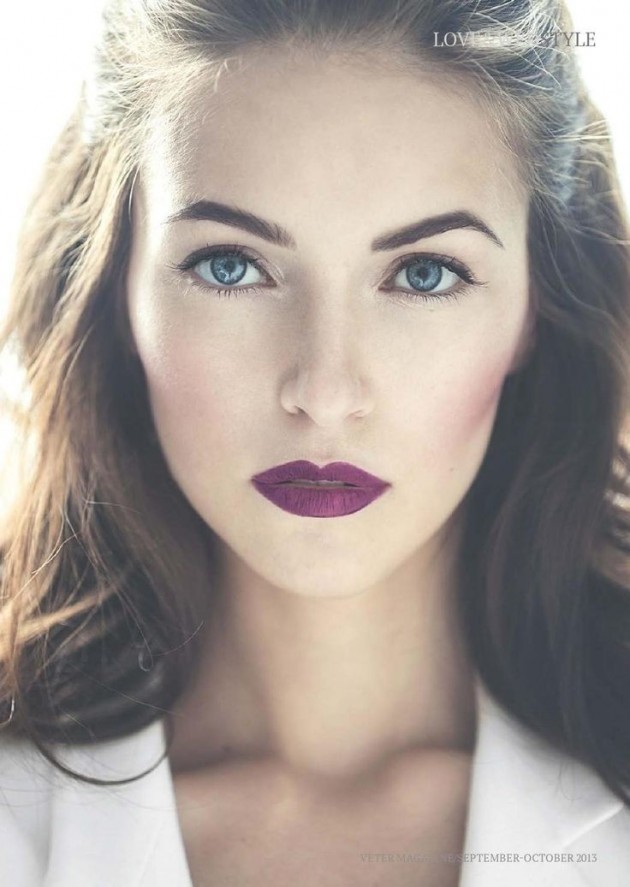 How To Wear Dark Purple Lipstick Like A Pro