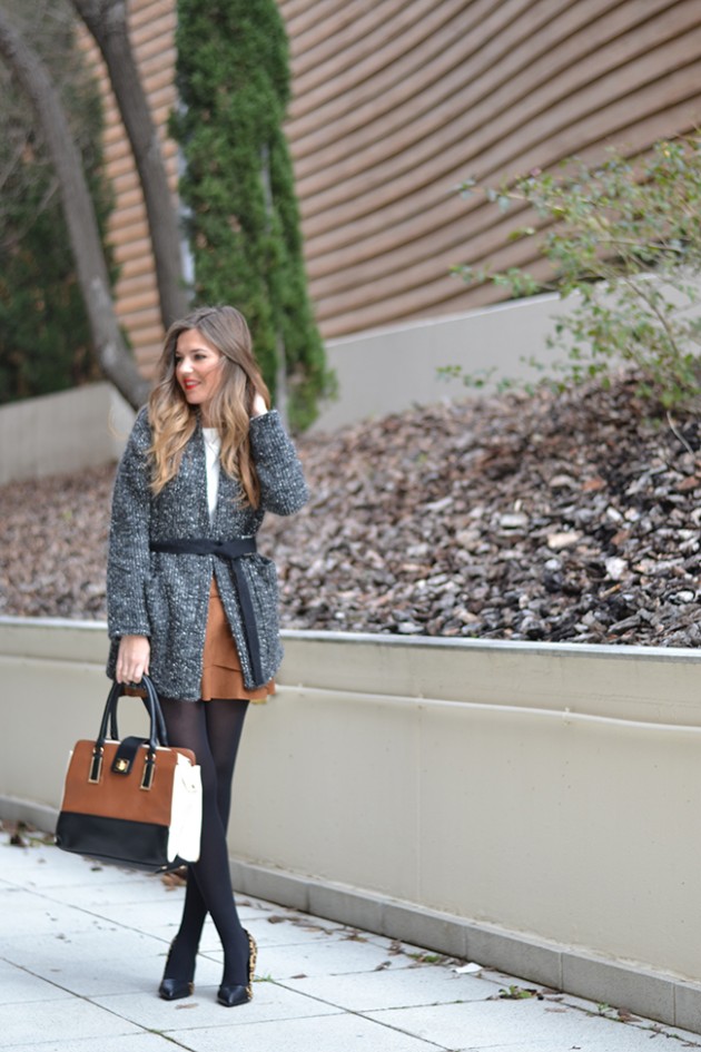 15 Wonderful Fall Outfits With Skirts You Will Fall In Love With